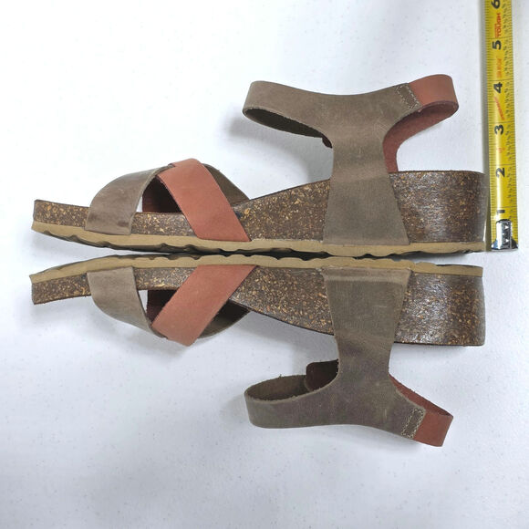 Bio-Gold Suede Leather Sandals Cork Wedge Ankle Strap Womens Size 9 Taupe Peach - Picture 7 of 14